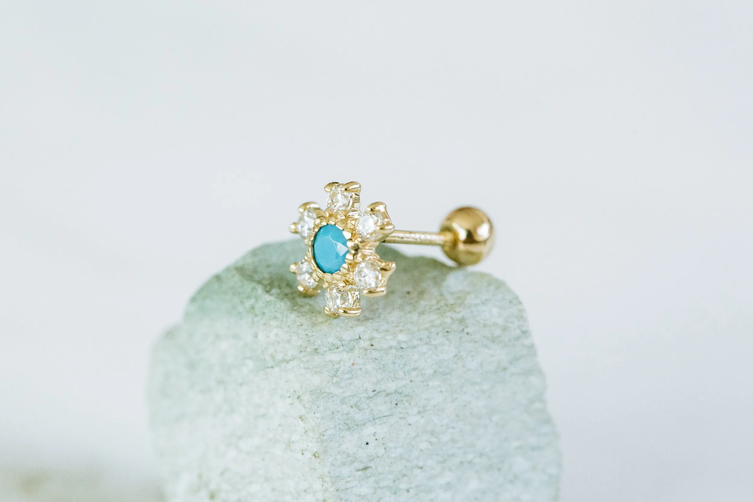 14k Gold Blue Gemstone Square Snowflake Barbell Ear Stud Piercing