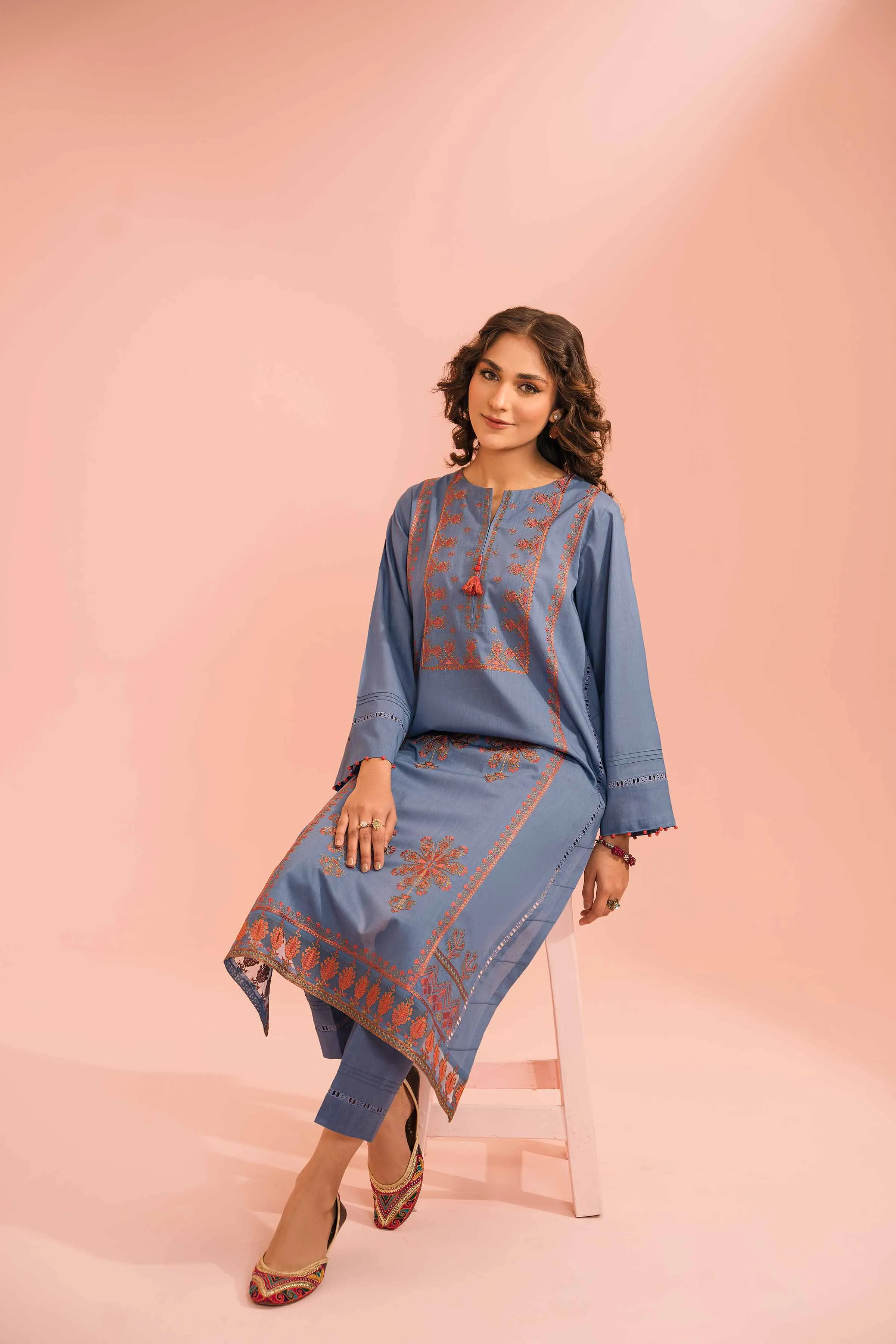 2 Piece - Dyed Embroidered Suit -  42301590