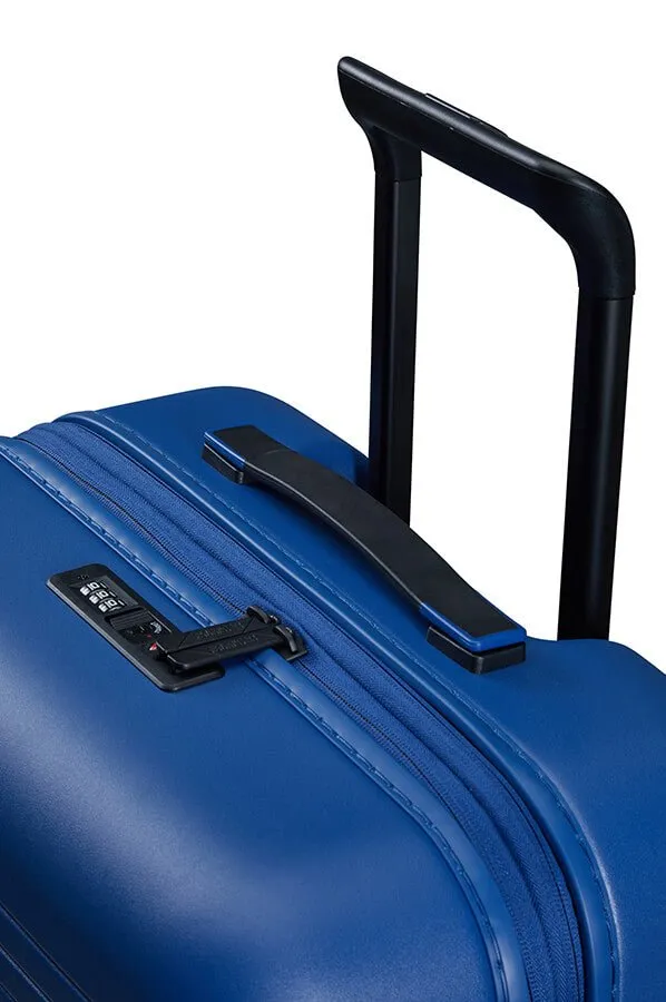 American Tourister Novastream 67cm Medium Spinner | Navy Blue