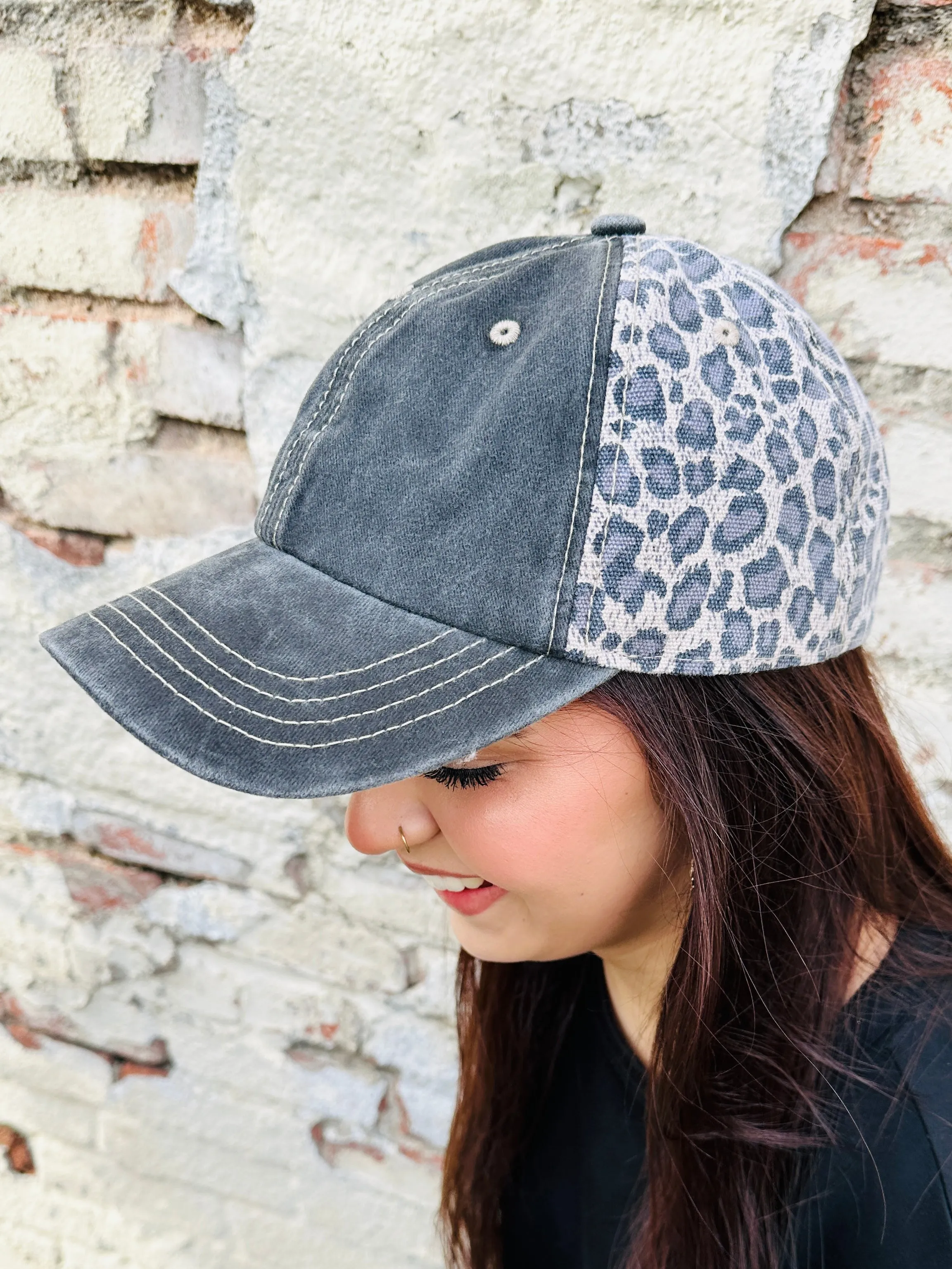 Black Leopard Hat