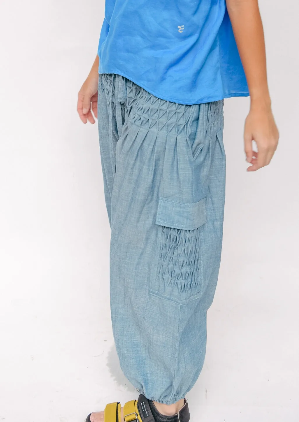 boho cargo pants - pale blue chambray