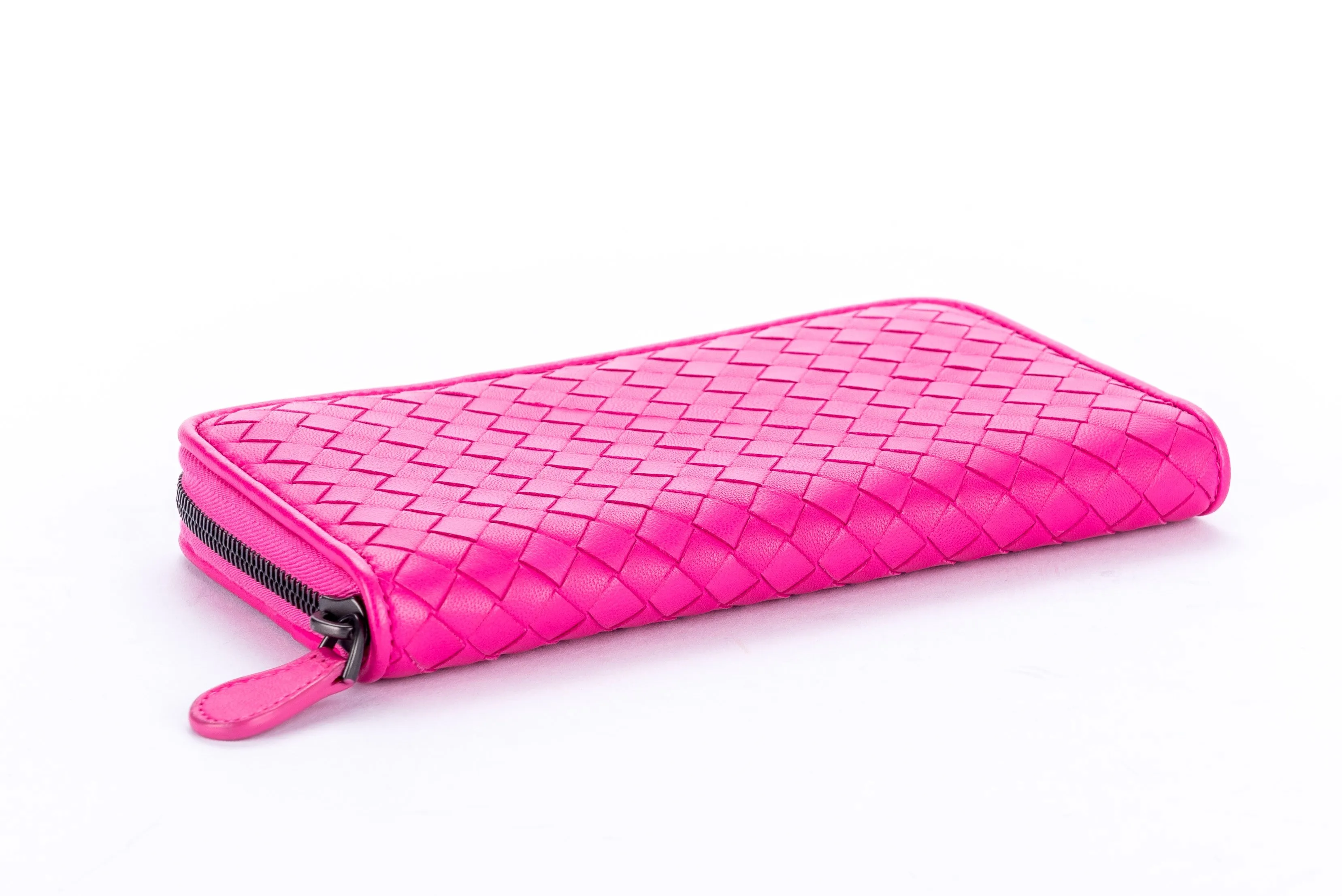 Bottega Veneta Pink Weave Leather Zippy Wallet, no Dust Cover