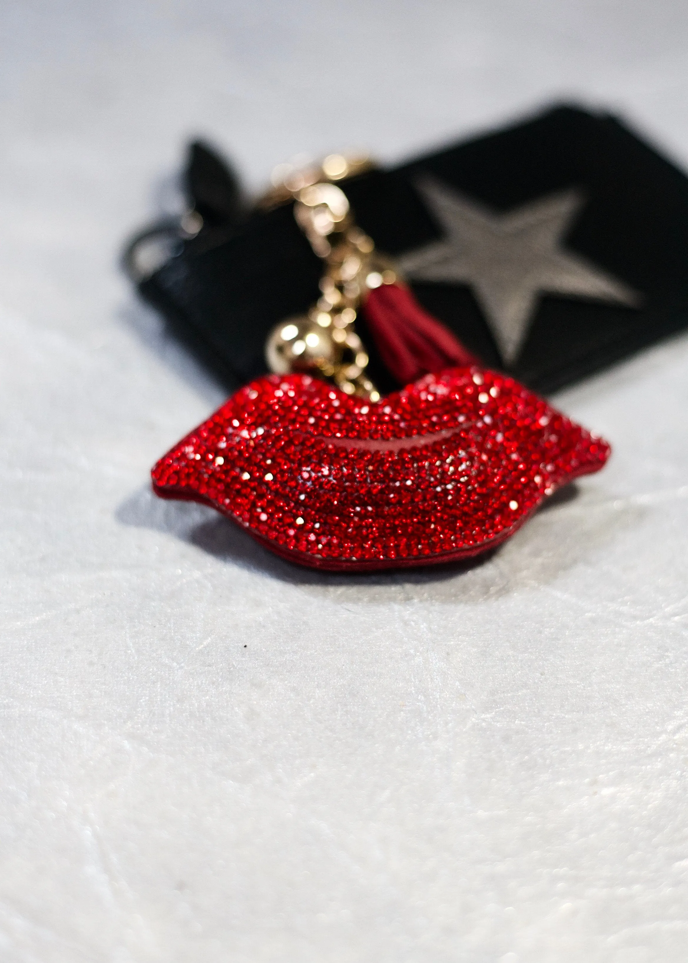 Diamanté Lips Keychain - 8 colours