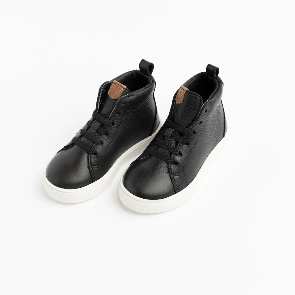 Ebony Leon Sneaker