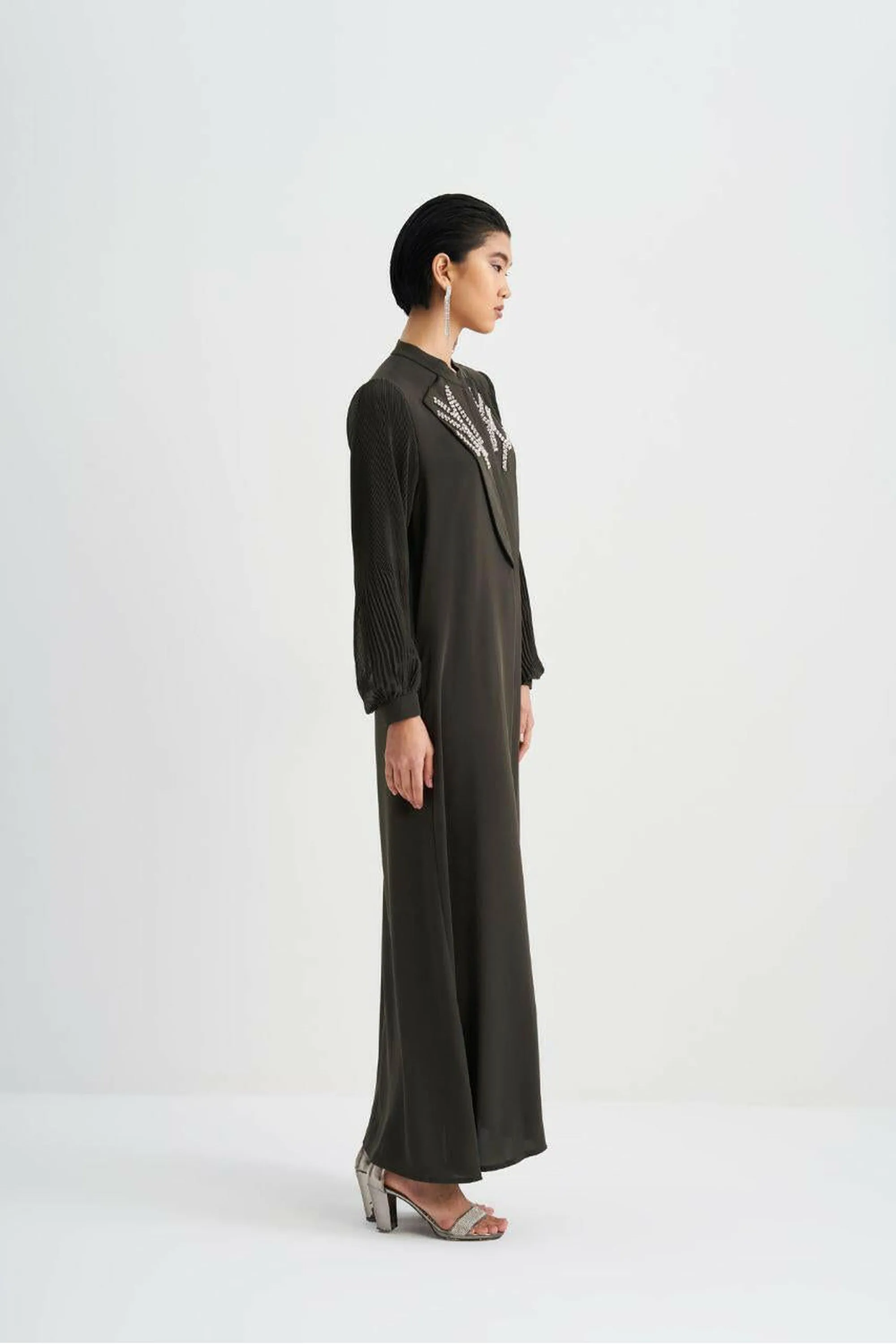 Front Designed Pleated Sleeve Abaya - Dressy, Elegant and Modest Islamic Clothing for Women