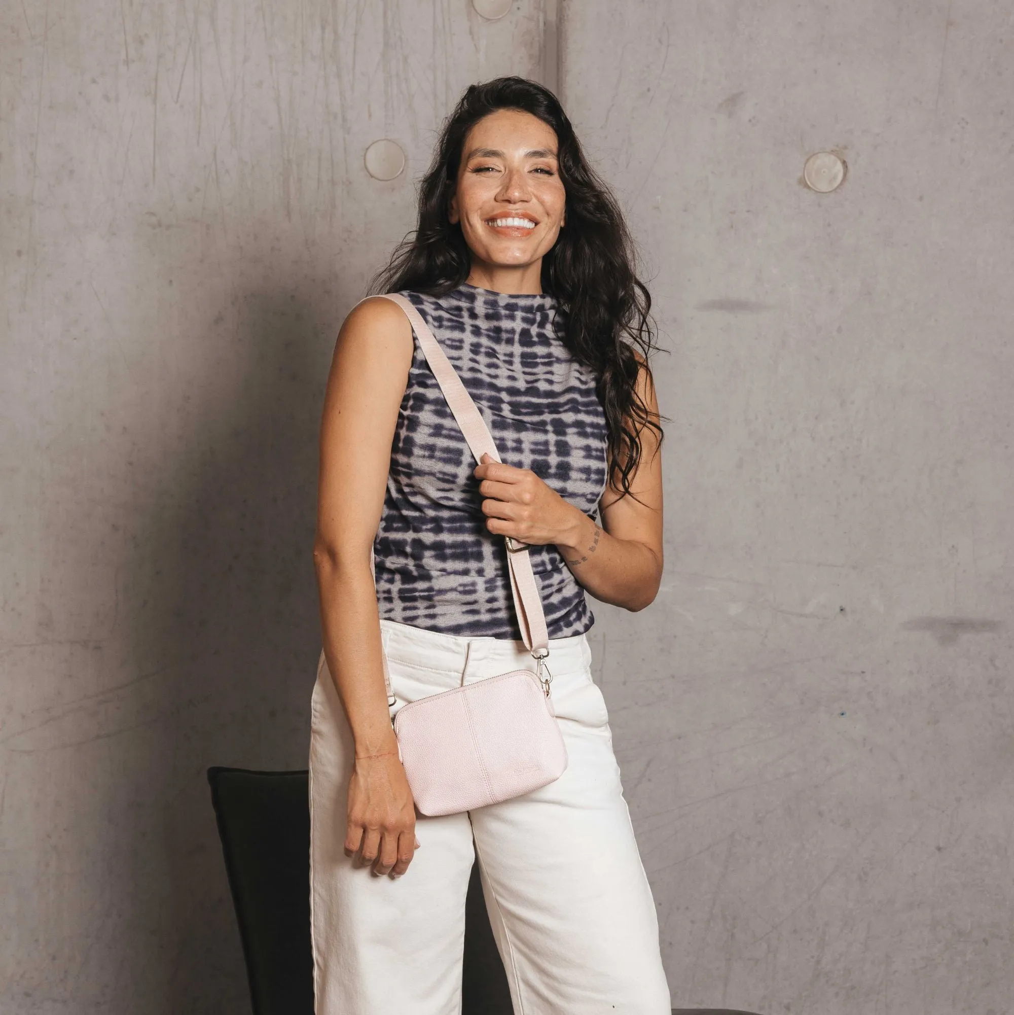 Harlow Pink Small Crossbody