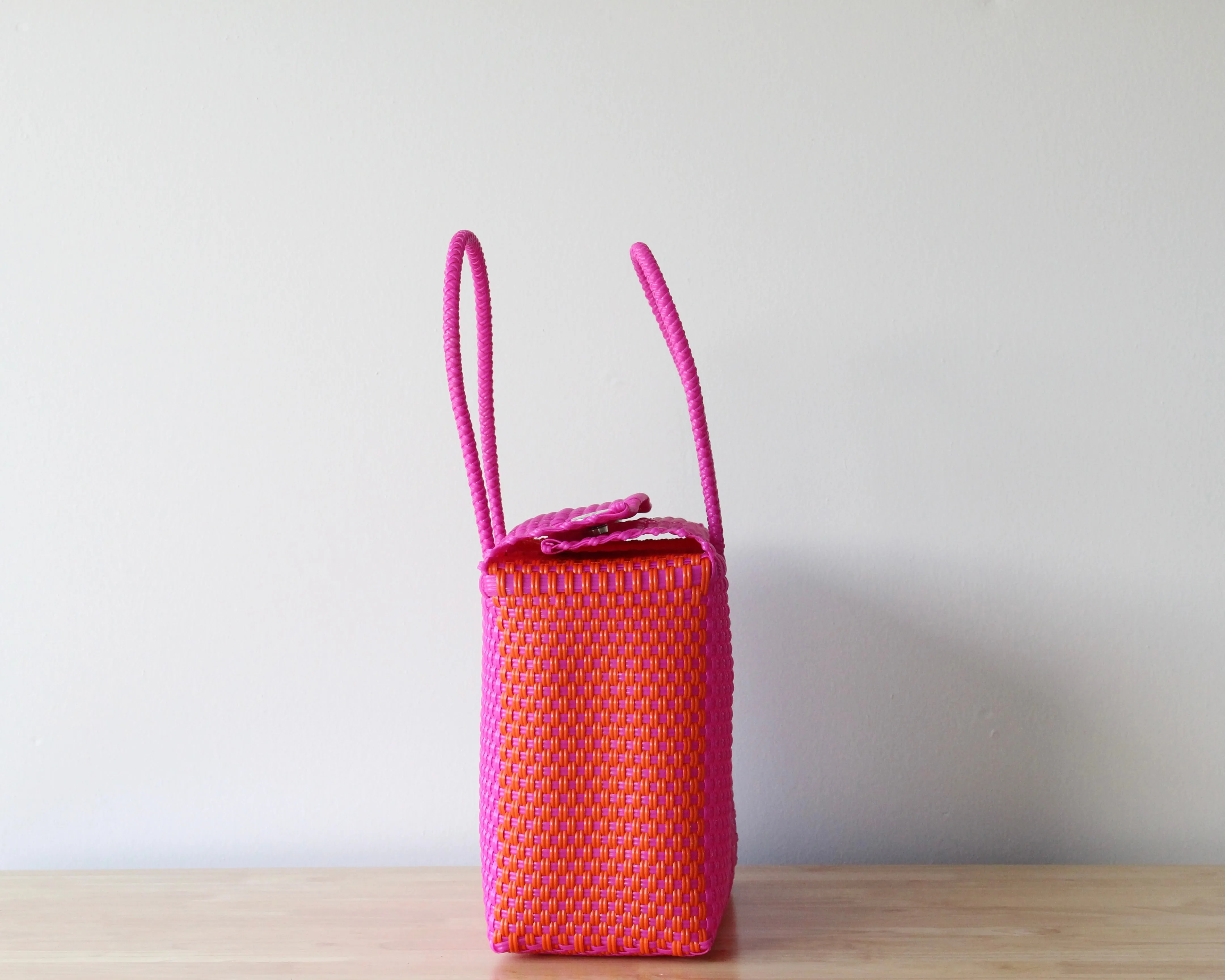 Hot Pink & Orange Woven Handbag by MexiMexi