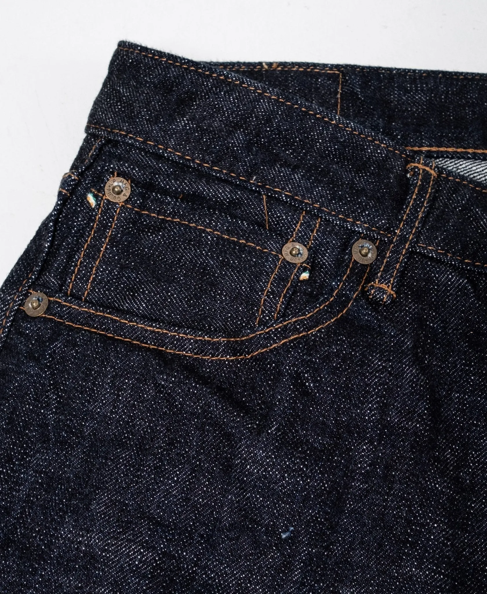 J366 Circle 16.5 Oz Straight Jeans