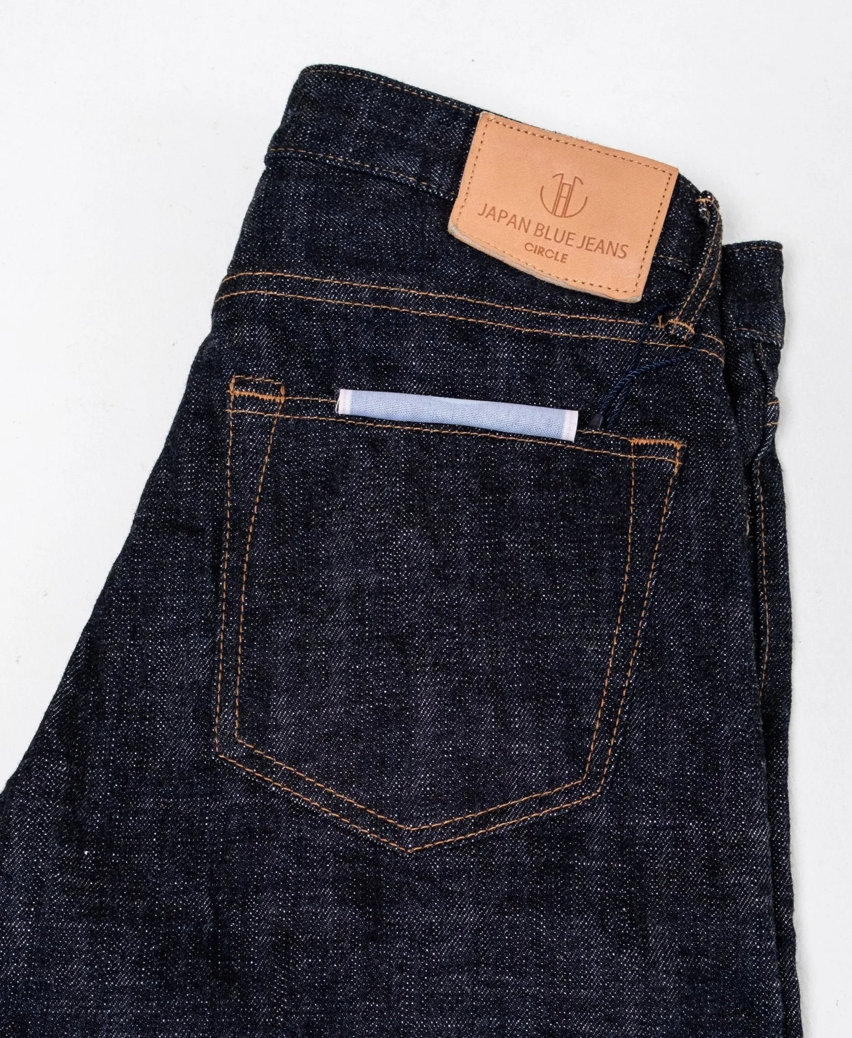 J366 Circle 16.5 Oz Straight Jeans