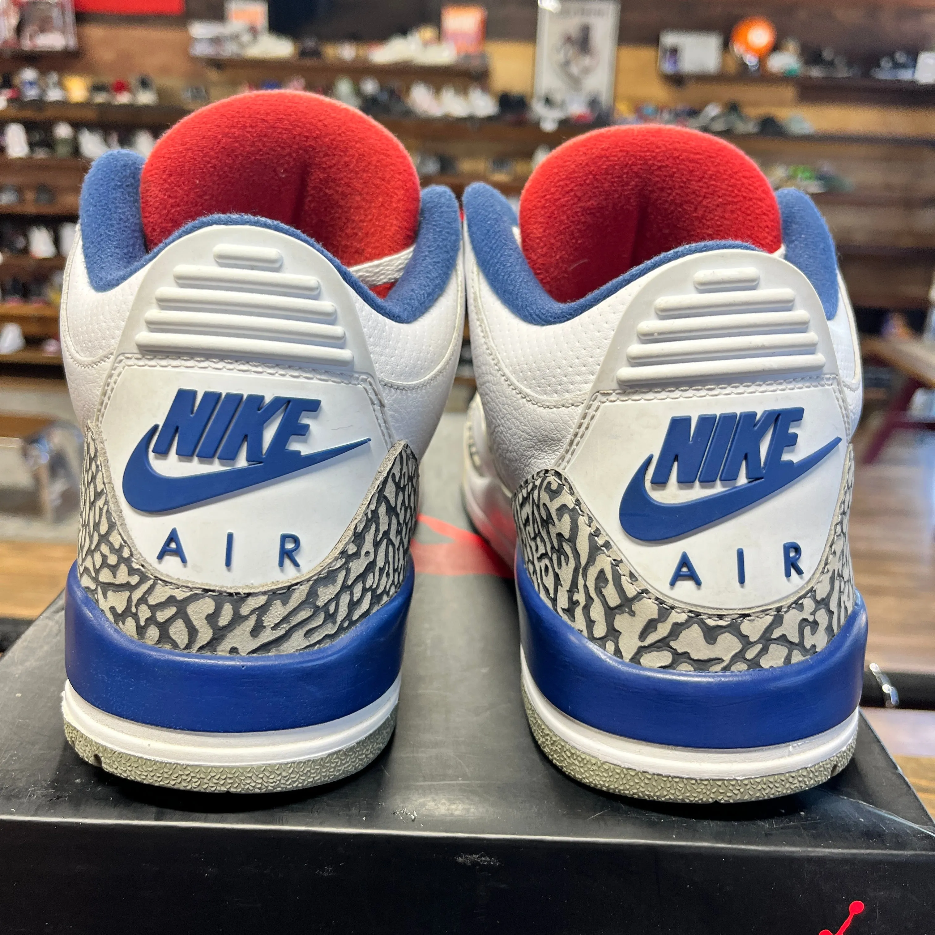 Jordan 3 'True Blue' Size 11