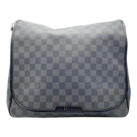 Louis Vuitton "Daniel Mm" Black Damier Graphite Canvas Laptop Bag