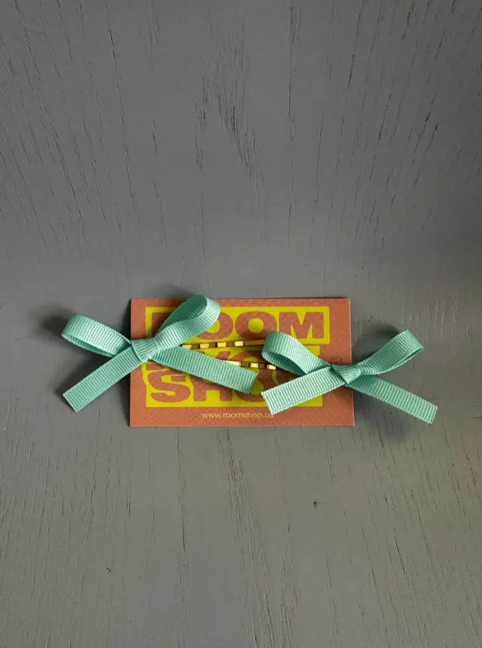 Mini Bow Bobby Pin 2-pack in Seafoam