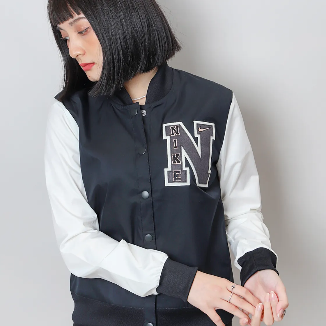 Nike NSW Varsity Jacket (Women's) [DZ4631-010]