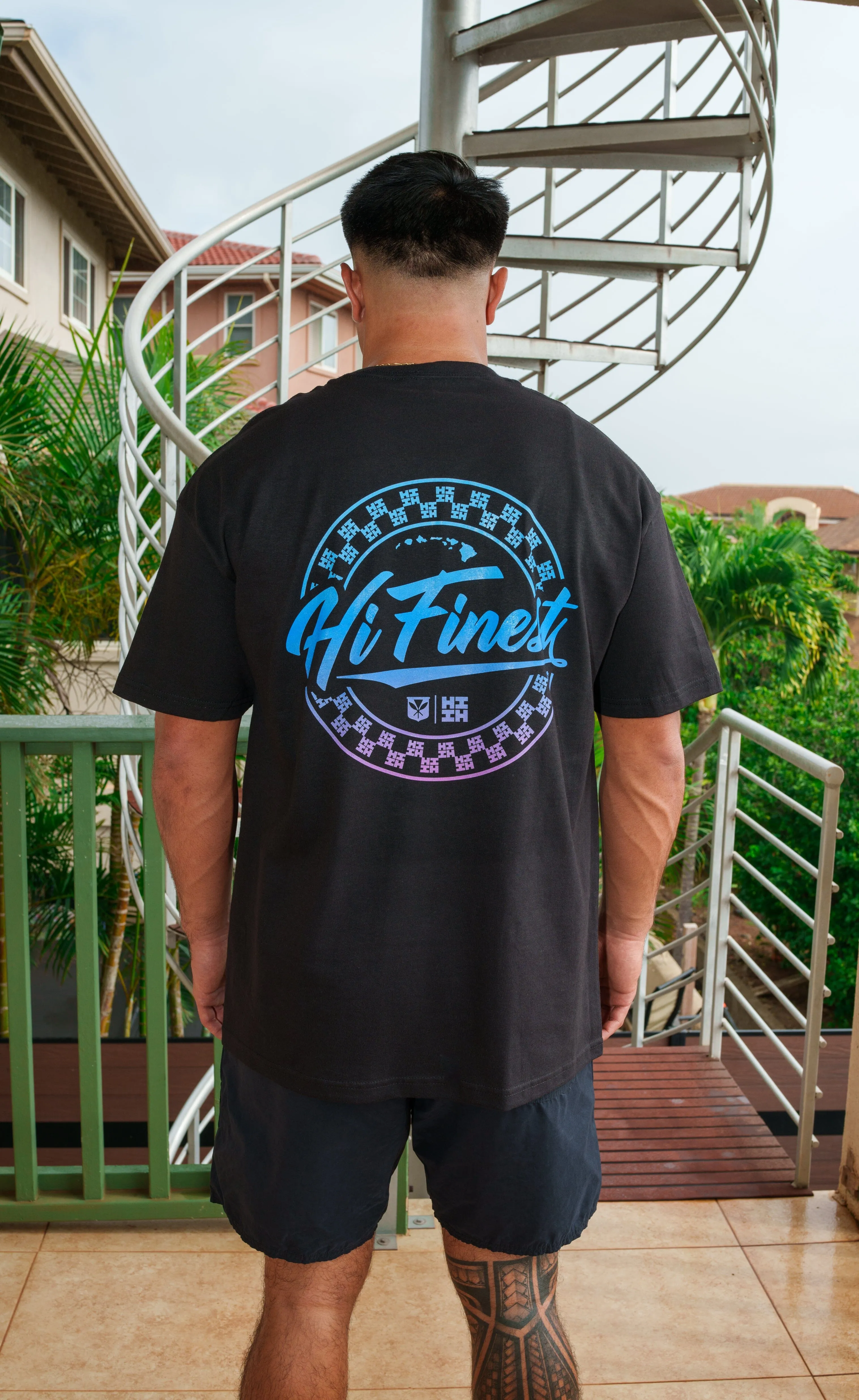 RETRO CIRCLE BLUE T-SHIRT (ALL SALES FINAL)