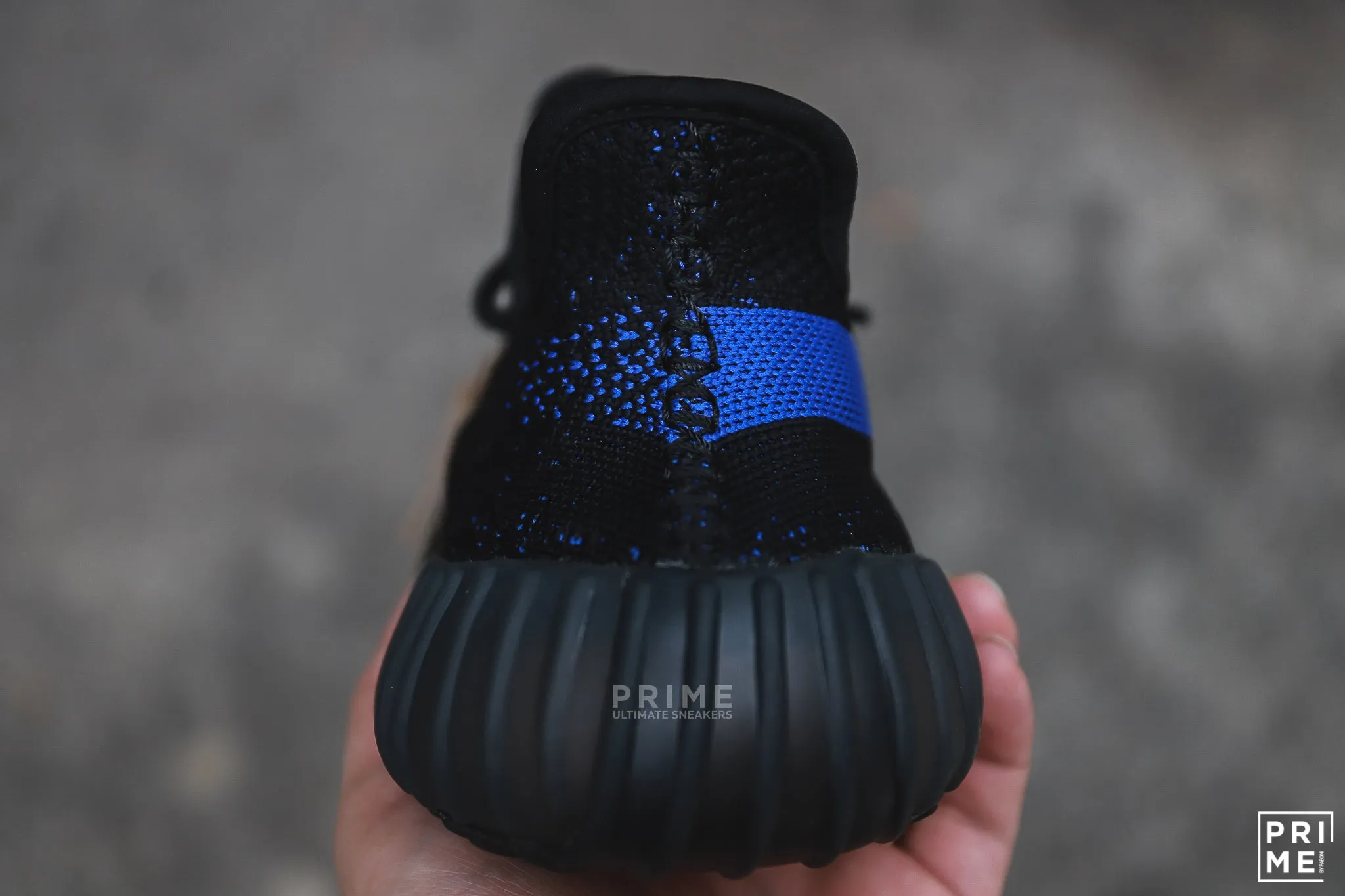 Yeezy 350 V2 Dazzling Blue (GY7164)